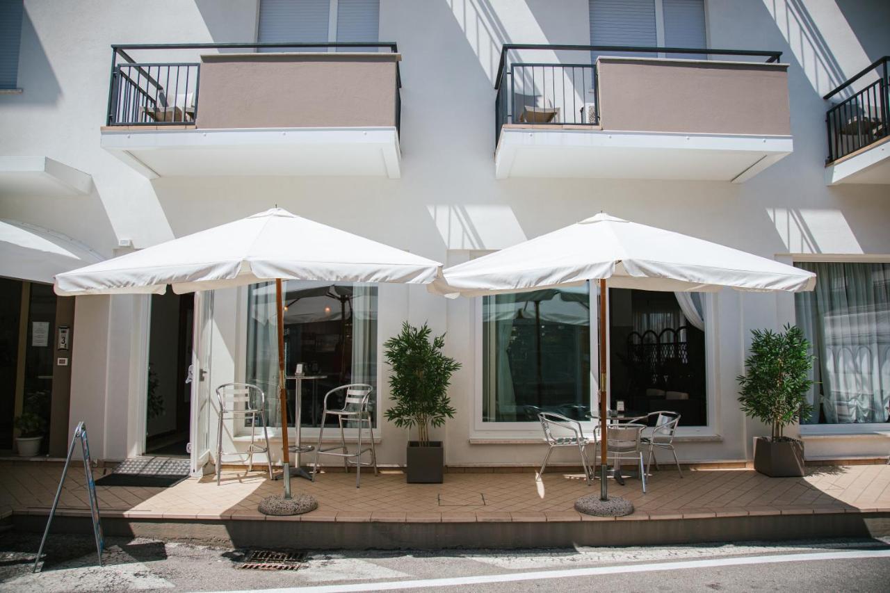 Hotel Laura Cavallino-Treporti Extérieur photo